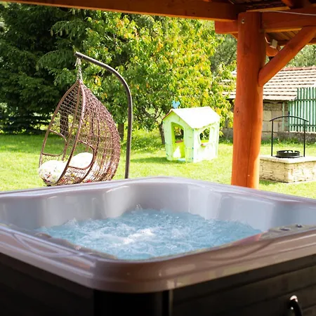 Gyoengye Vendeghaz Сasa de vacaciones